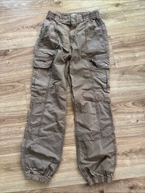 Garage Women’s light brown Cargo Pants